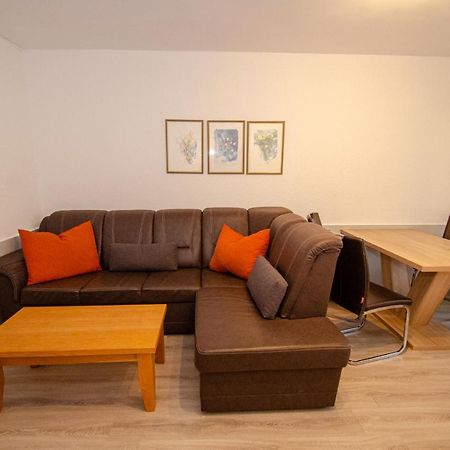 קפרון Low Budget Apartment Kitz 10 מראה חיצוני תמונה